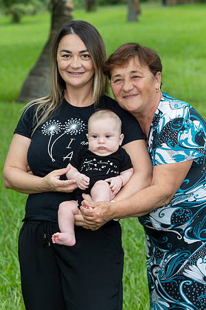©2023HeatherDonlan_4564_Topan, Adrien + Family (08.25.26)