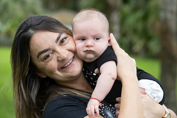 ©2023HeatherDonlan_4690_Topan, Adrien + Family (08.25.26)