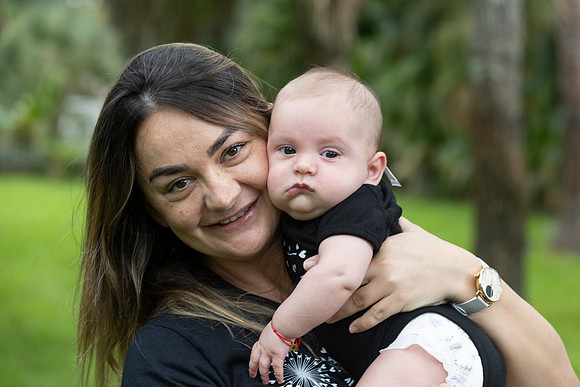 ©2023HeatherDonlan_4704_Topan, Adrien + Family (08.25.26)