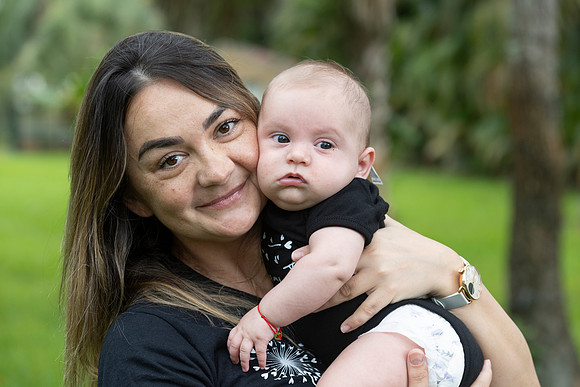 ©2023HeatherDonlan_4719_Topan, Adrien + Family (08.25.26)