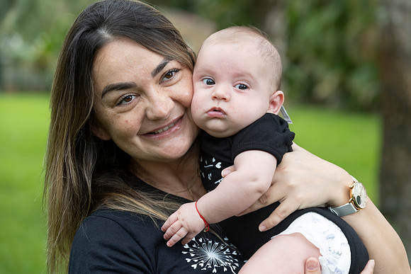 ©2023HeatherDonlan_4728_Topan, Adrien + Family (08.25.26)