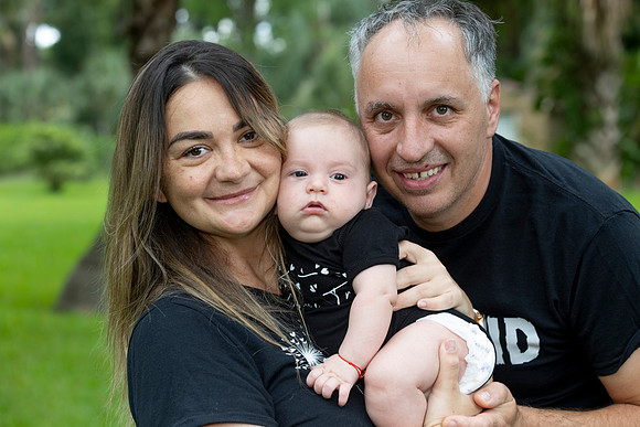 ©2023HeatherDonlan_4751_Topan, Adrien + Family (08.25.26)